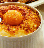 Flanes de puré y huevos