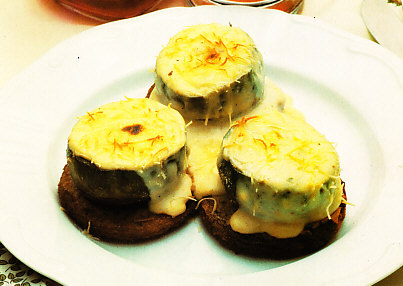 Fondos de alcachofas a la Mornay