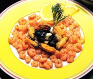 Gambas con salsa de aceitunas
