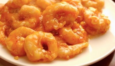 Gambas con salsa picante