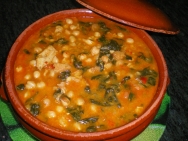 Garbanzos con espinacas y bacalao