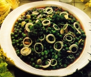 Guisantes con cebolla