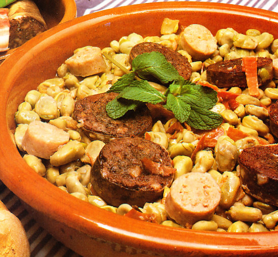 Habas al estilo catalán