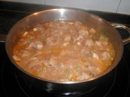 Haciendo el chup..chup...