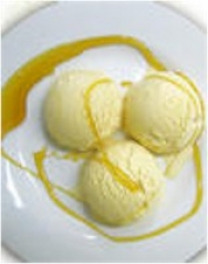 Helado con miel de arce y jengibre