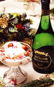 Helado de cava con guindas