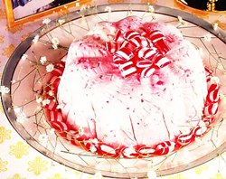 Helado rosa de menta