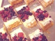 Hojaldre con frutos del bosque