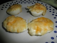Huevos duros gratinados