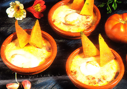 Huevos en cazuela con tomate