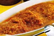 Huevos escalfados con salsa de verduras