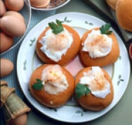 Huevos fritos en pan