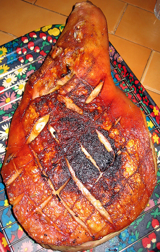 Jamón asado al café