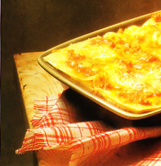 Lasaña de carne gratinada