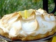 Lemon curd pie