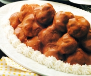 Lionesas con salsa de chocolate