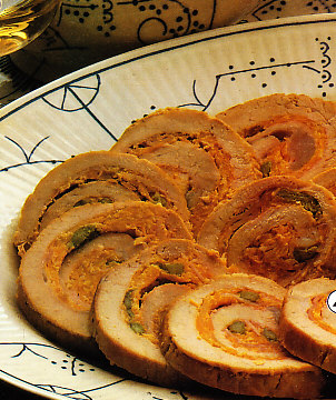 Lomo de carne relleno de verduras
