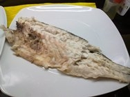 Lubina salvaje a la sal