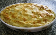 Macarrones con sepia y salsa bechamel