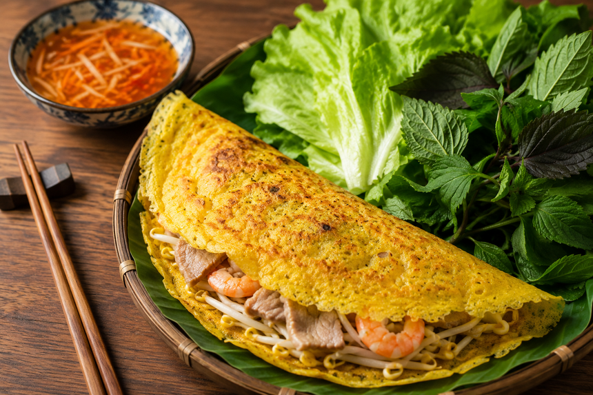 Banh Xeo Camboyano - Crep Salado Relleno de Cerdo