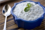 Ensalada griega de pepino y yogur