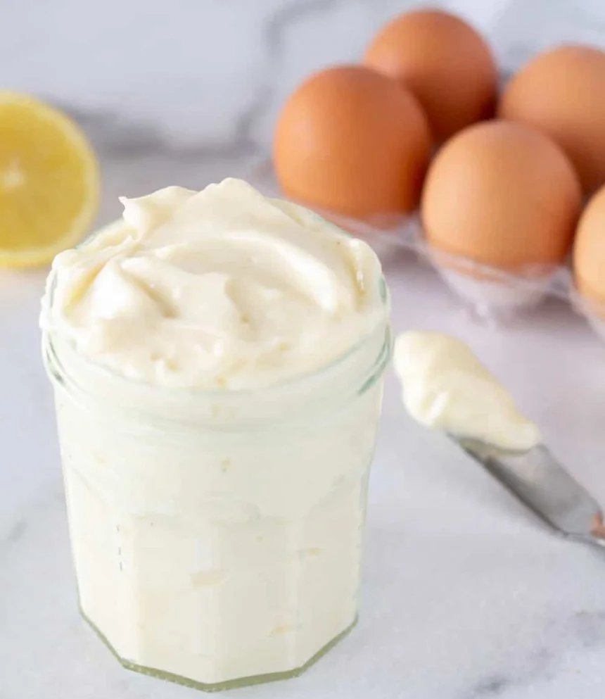 Salsa mayonesa con aceite de girasol en Thermomix