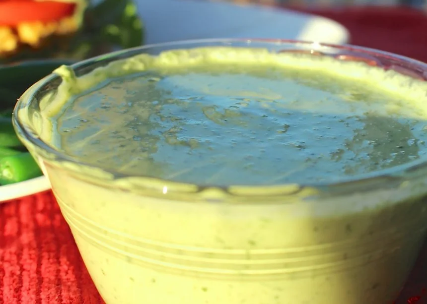 Salsa picante de cebolleta y cilantro en Thermomix