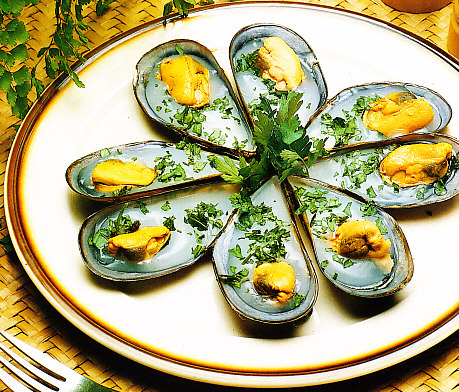 Mejillones al vino blanco