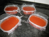 3º el membrillo introducido en tupers