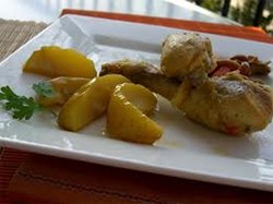 Muslitos de pollo con manzanas