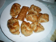 Paquetitos de hojaldre con espinacas y queso de cabra