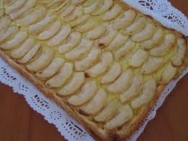 Pastel de hojaldre con manzanas