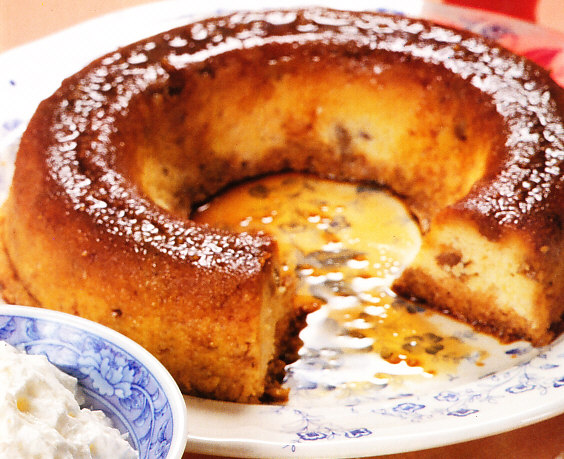 Pastel de sémola con pasas