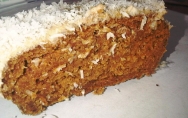 Pastel de zanahoria, coco y nueces