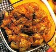 Patatas a la brava con pimentón