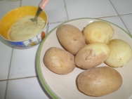 Patatas con alioli