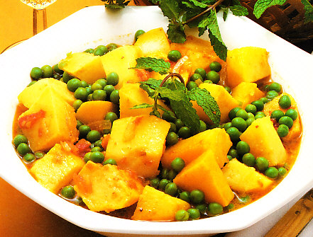 Patatas con guisantes