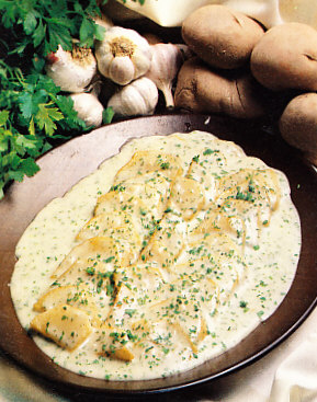 Patatas con salsa verde