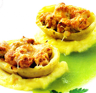 Patatas rellenas de sachicha