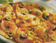 Pechugas de pollo con tomate y aceitunas