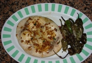 Pez espada a la plancha con pimientos del Padron