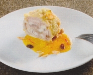 Pies de cerdo rebozados con salsa