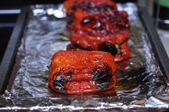 Pimiento asado relleno con picadillo de cerdo ibérico