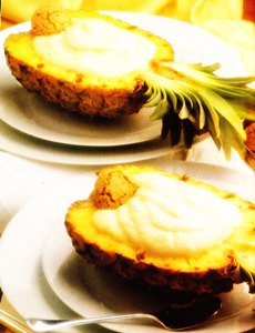 Piña con crema