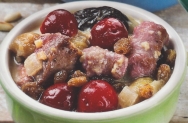 Platillo de carnes y frutos secos