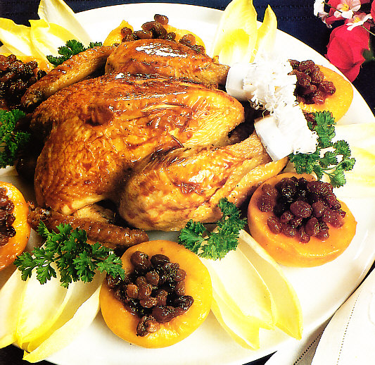 Pollo con pasas y melocotones