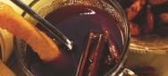 Ponche caliente de ron y café