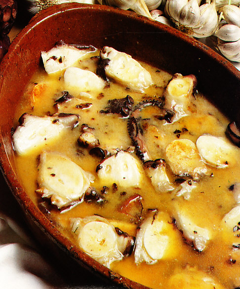 Pulpo al ajillo