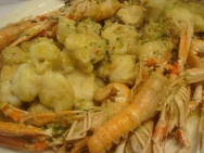 Rape con cigalas y senderuelas