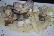 Rape en salsa con huevos duros